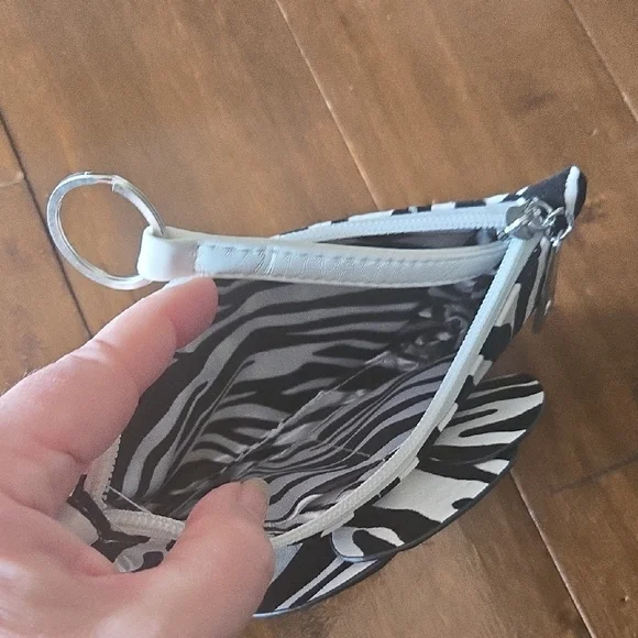 Stylish Zebra Print Clutch with Wristlet - Picture 3 of 3